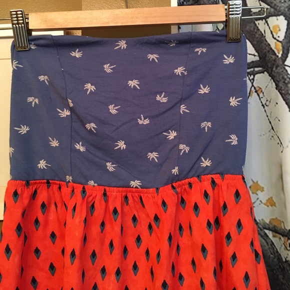 (3 for 18$) Roxy Orange strapless dress - Picture 4 of 8